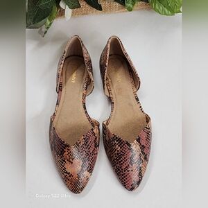 Old Navy Women's Pink and Black Snakeskin Flats